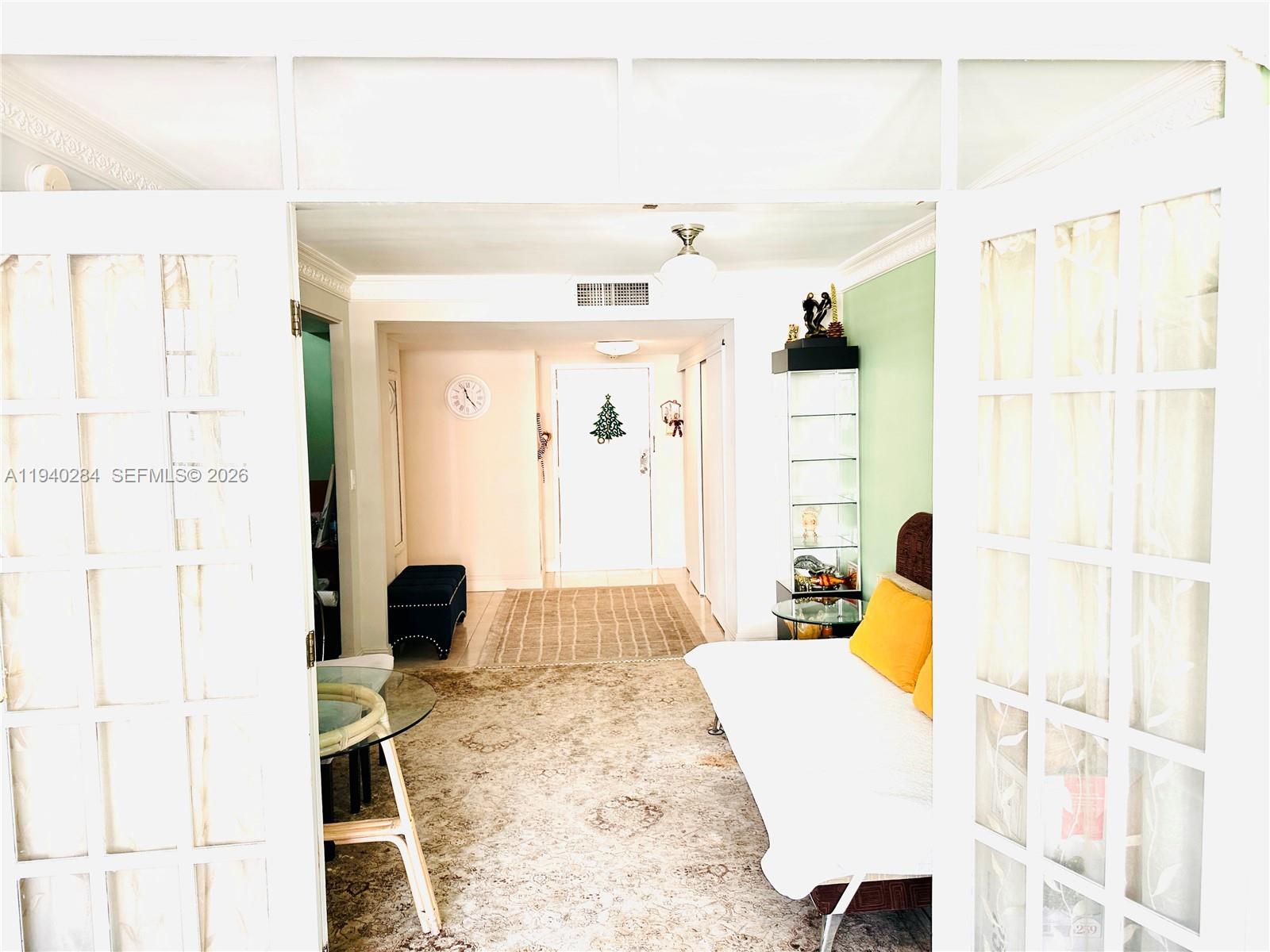 WINSTON TOWERS 100 CONDO - Residential