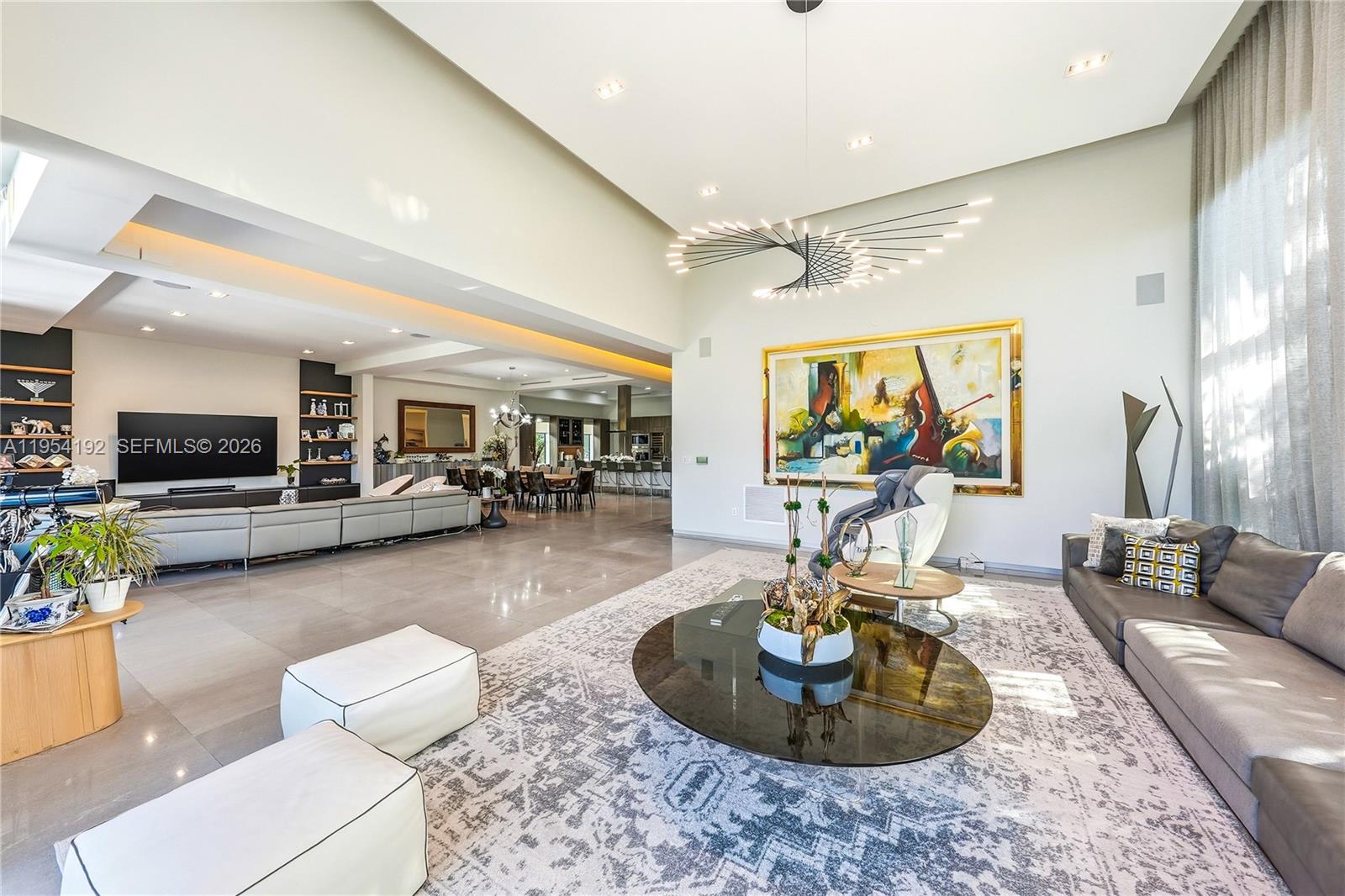 GOLDEN BEACH SEC E - Residential