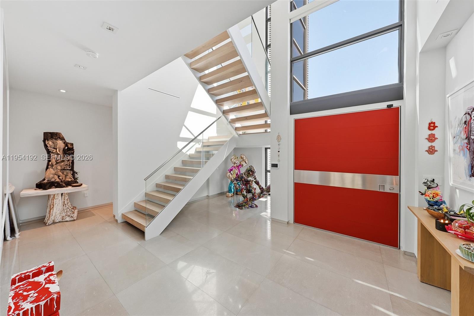 GOLDEN BEACH SEC E - Residential