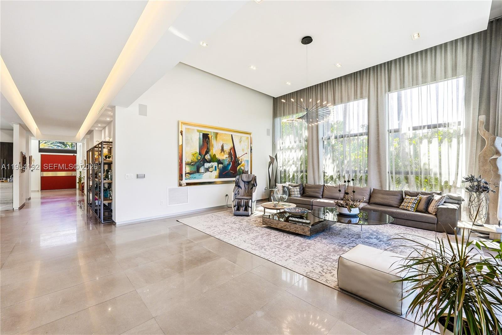 GOLDEN BEACH SEC E - Residential