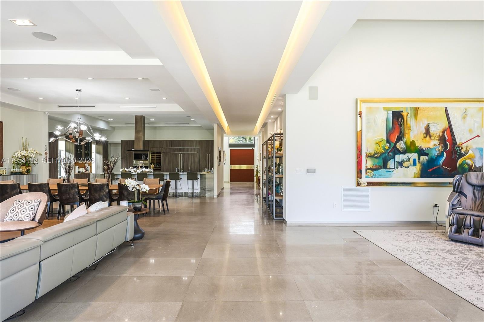 GOLDEN BEACH SEC E - Residential