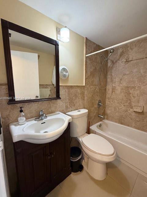 GREENGLADES CONDO II - Residential