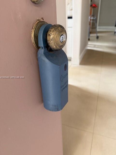 GREENGLADES CONDO II - Residential