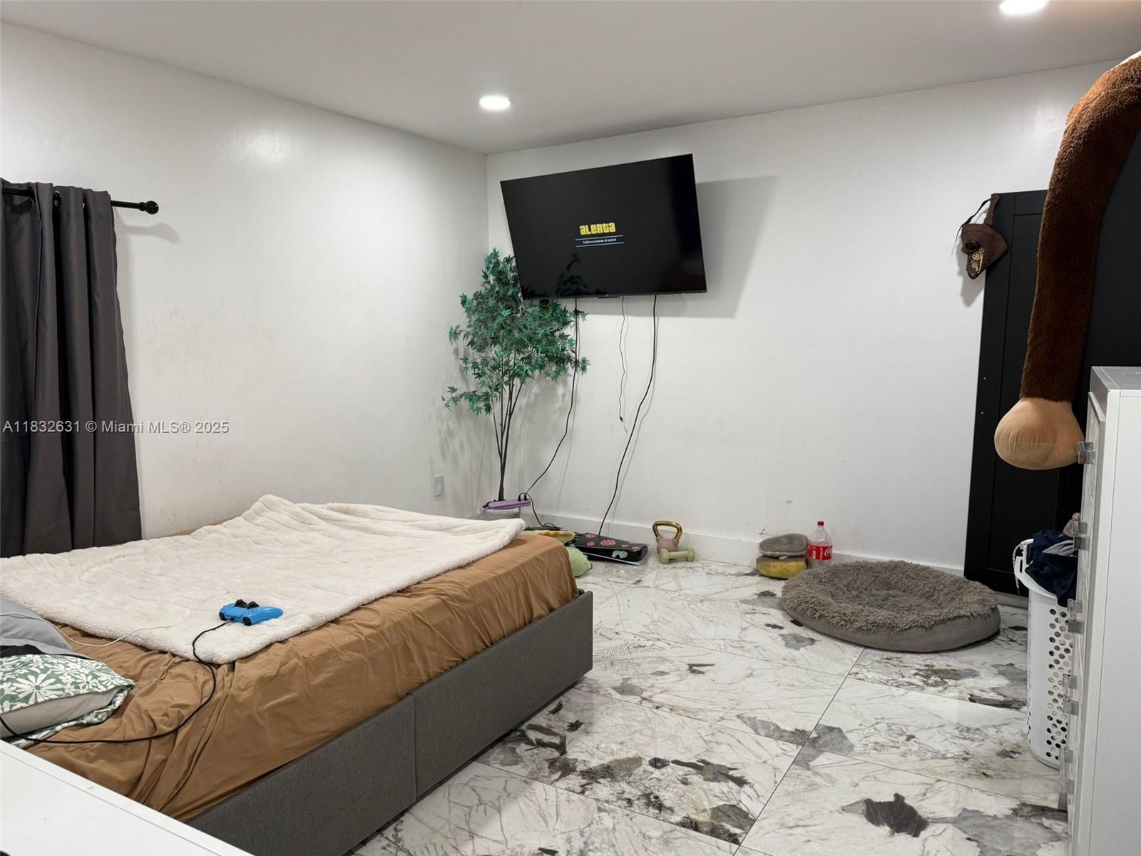 HILLSIDE PARK - Residential