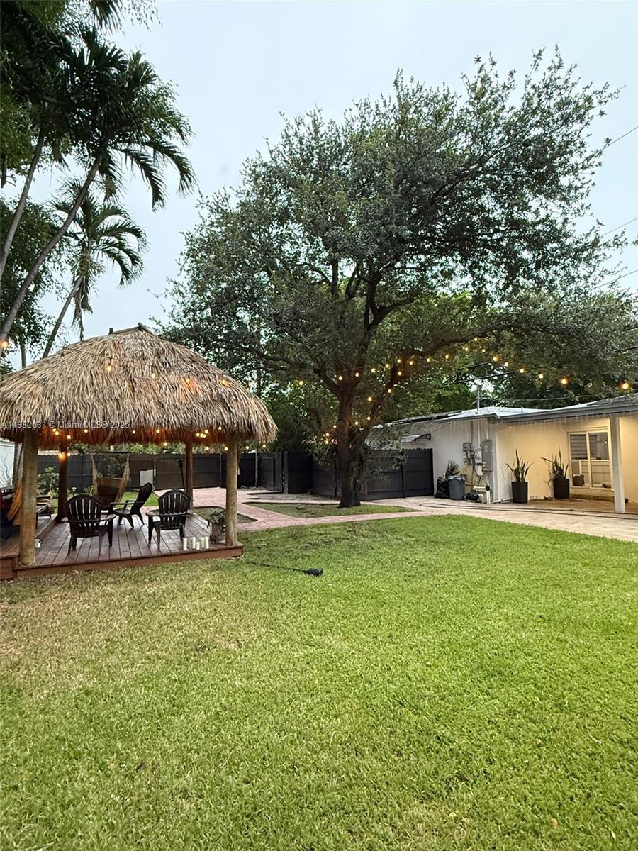 HILLSIDE PARK - Residential