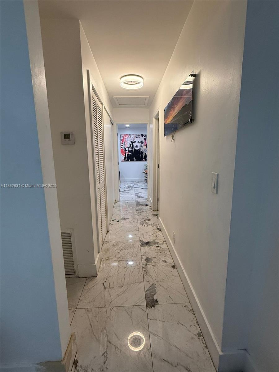 HILLSIDE PARK - Residential