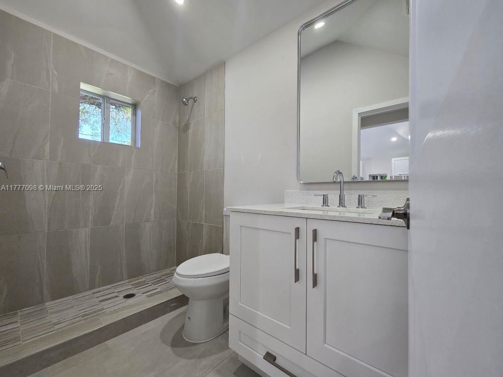 listing image 57