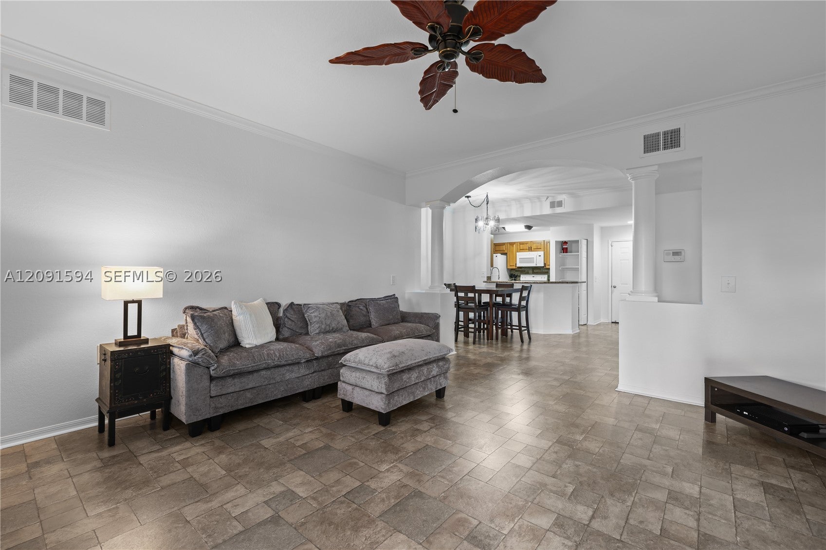 1842 CONCORDIA LAKE CIR 1102