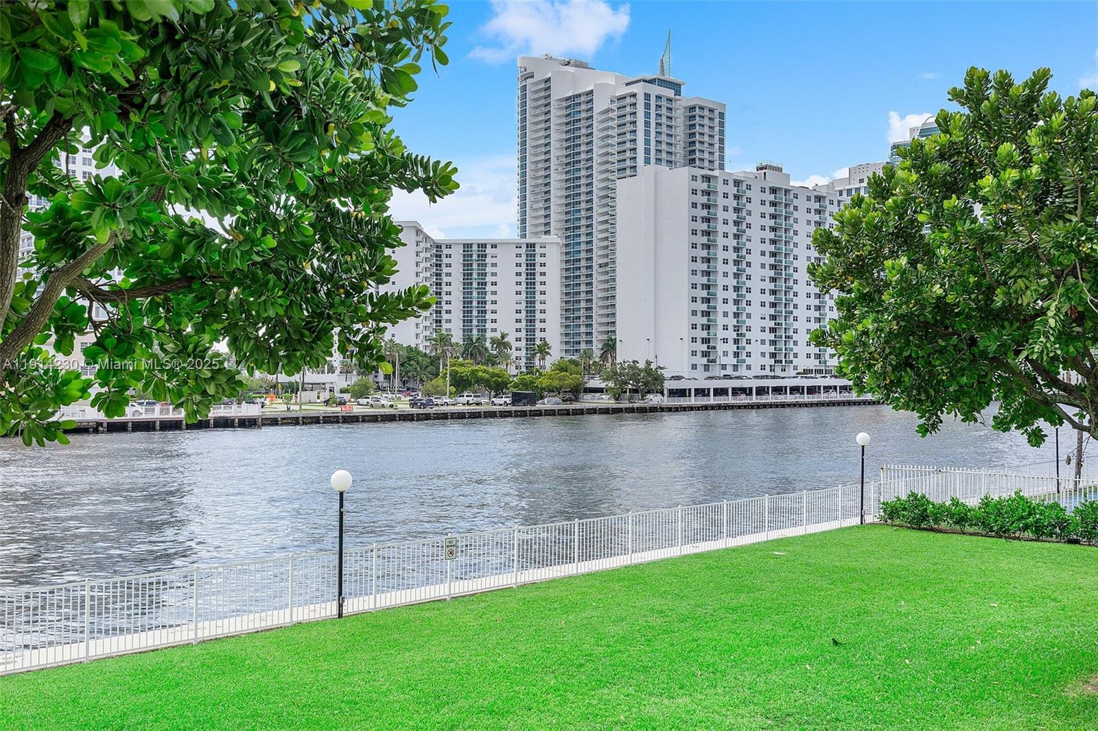 OCEANVIEW PARK CONDO - Residential