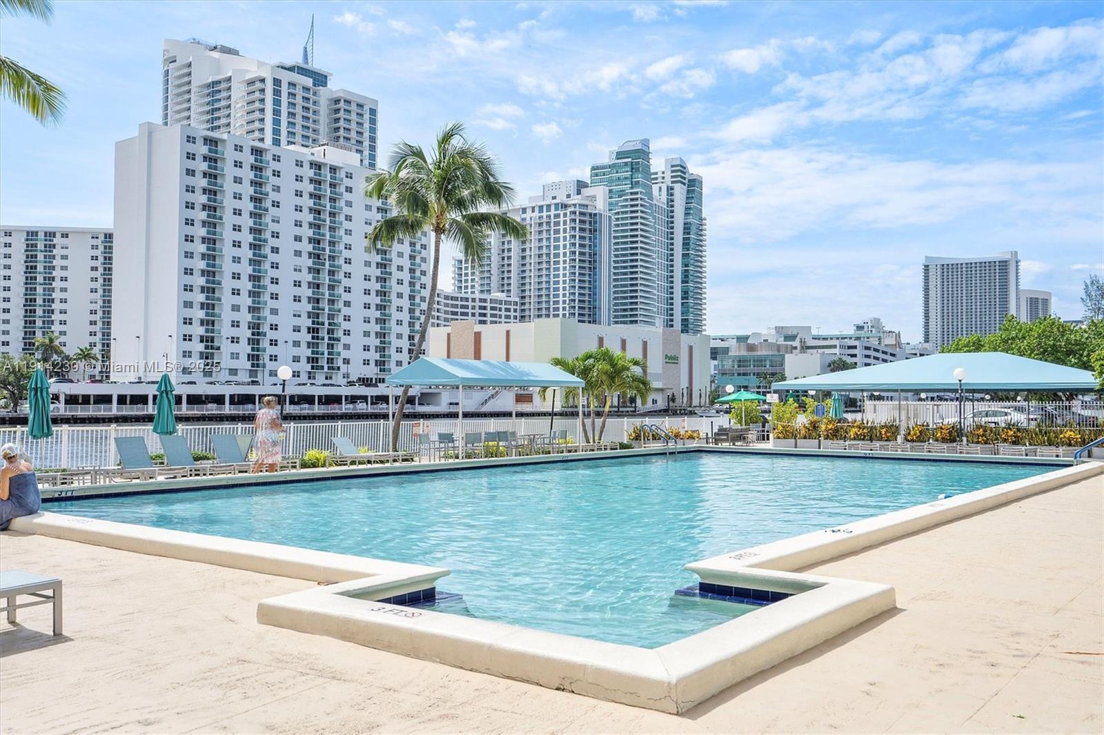 OCEANVIEW PARK CONDO - Residential