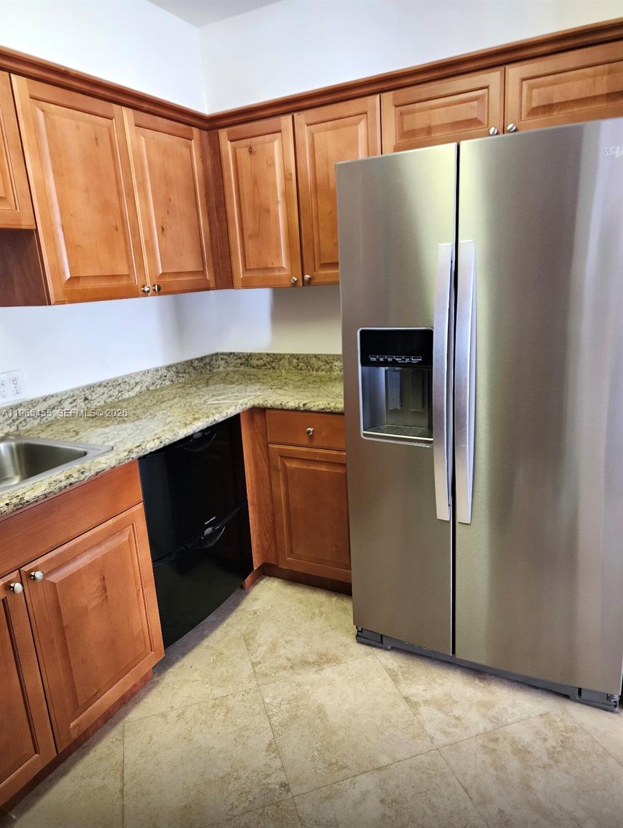 VILLA ISABELLA CONDO - Residential