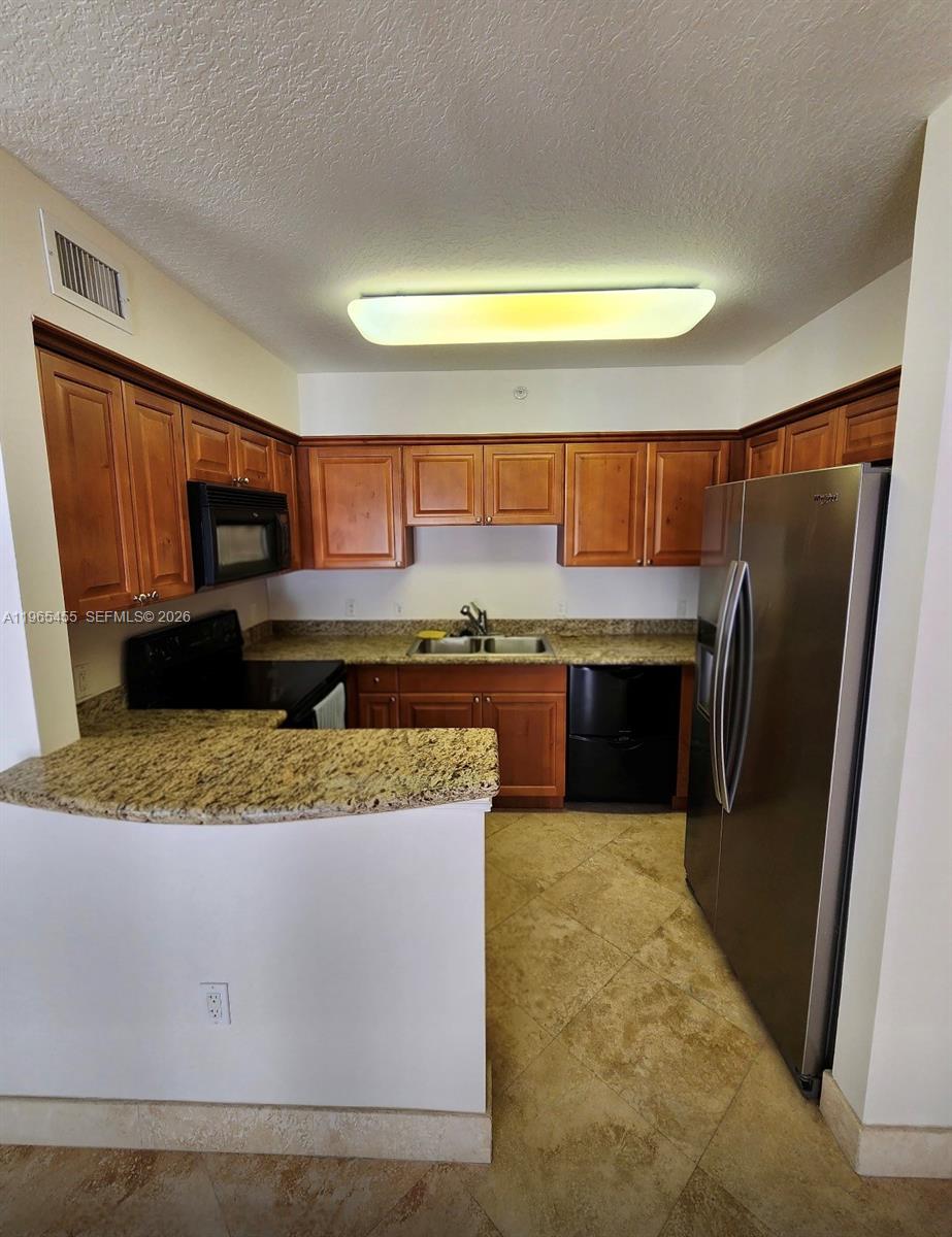 VILLA ISABELLA CONDO - Residential