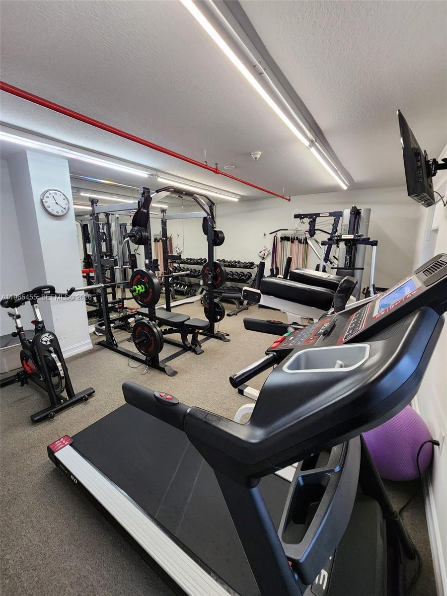 VILLA ISABELLA CONDO - Residential