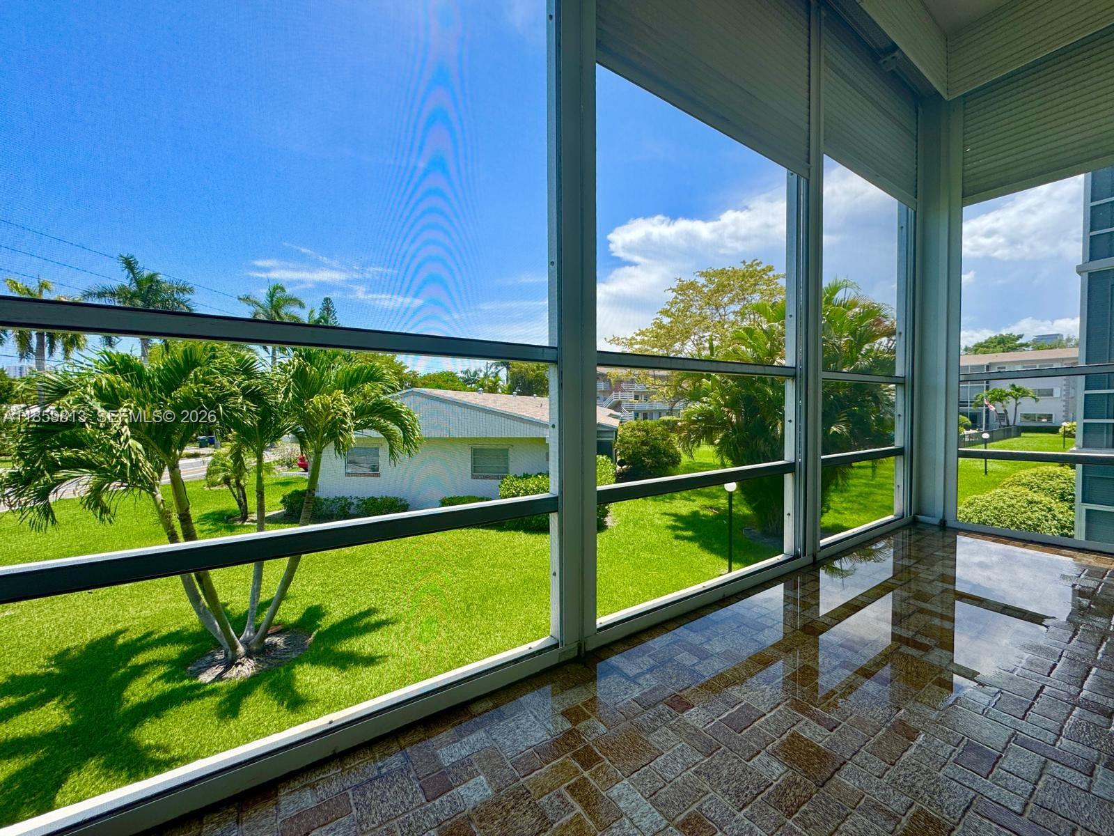 GOLDEN ISLES CONDO APTS - Residential
