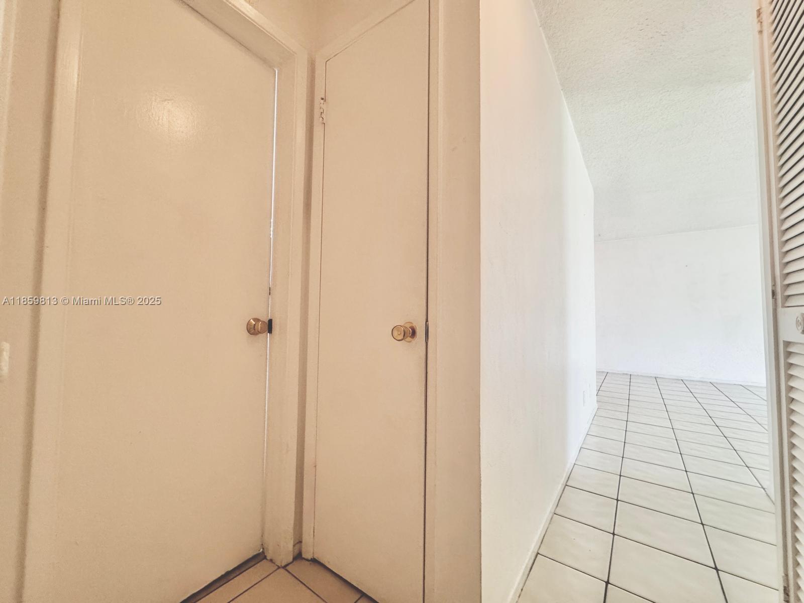 GOLDEN ISLES CONDO APTS - Residential