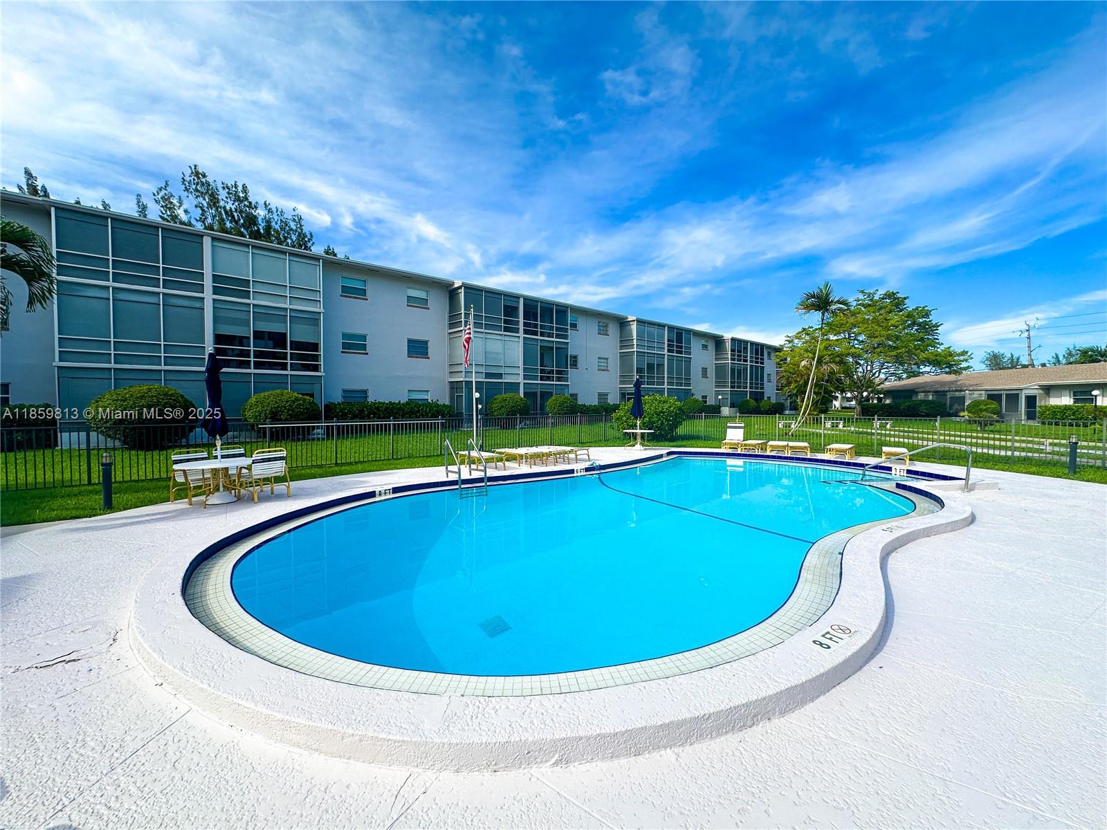 GOLDEN ISLES CONDO APTS - Residential