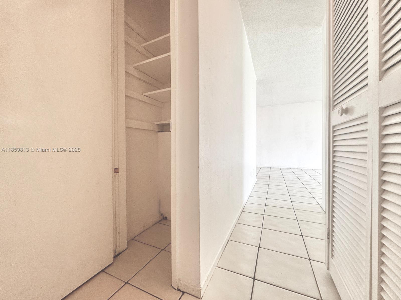 GOLDEN ISLES CONDO APTS - Residential