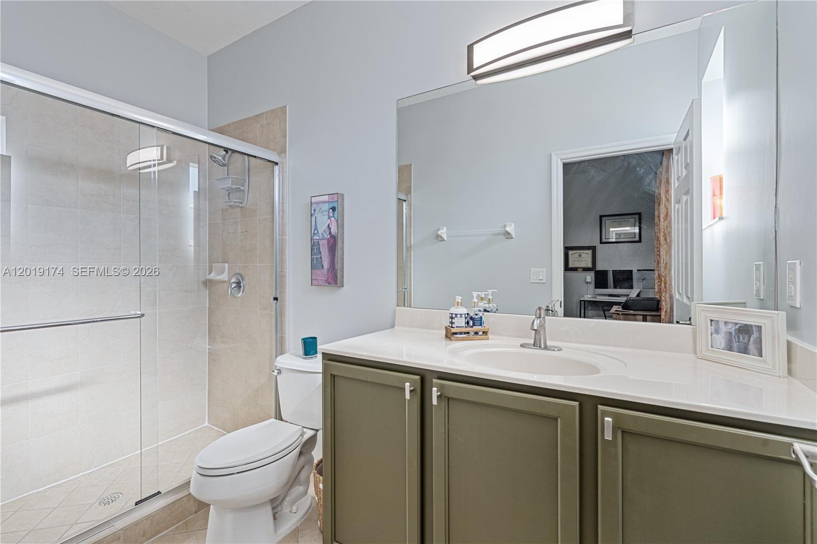 LAKES BY THE BAY EVE REPL - Residential