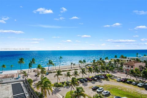 Photo of 3111 N Ocean Dr #812, Hollywood, FL 33019 (MLS # A11898722)