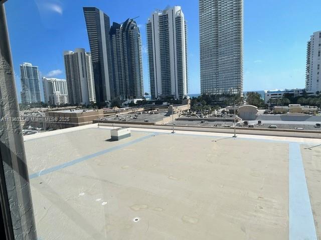 PLAZA OF AMERICAS CONDO P - Residential