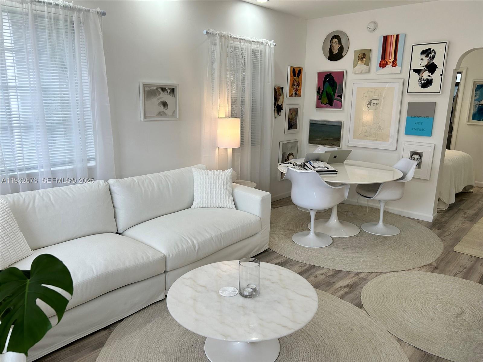 ESPANOLA WAY VILLAS CONDO - Residential
