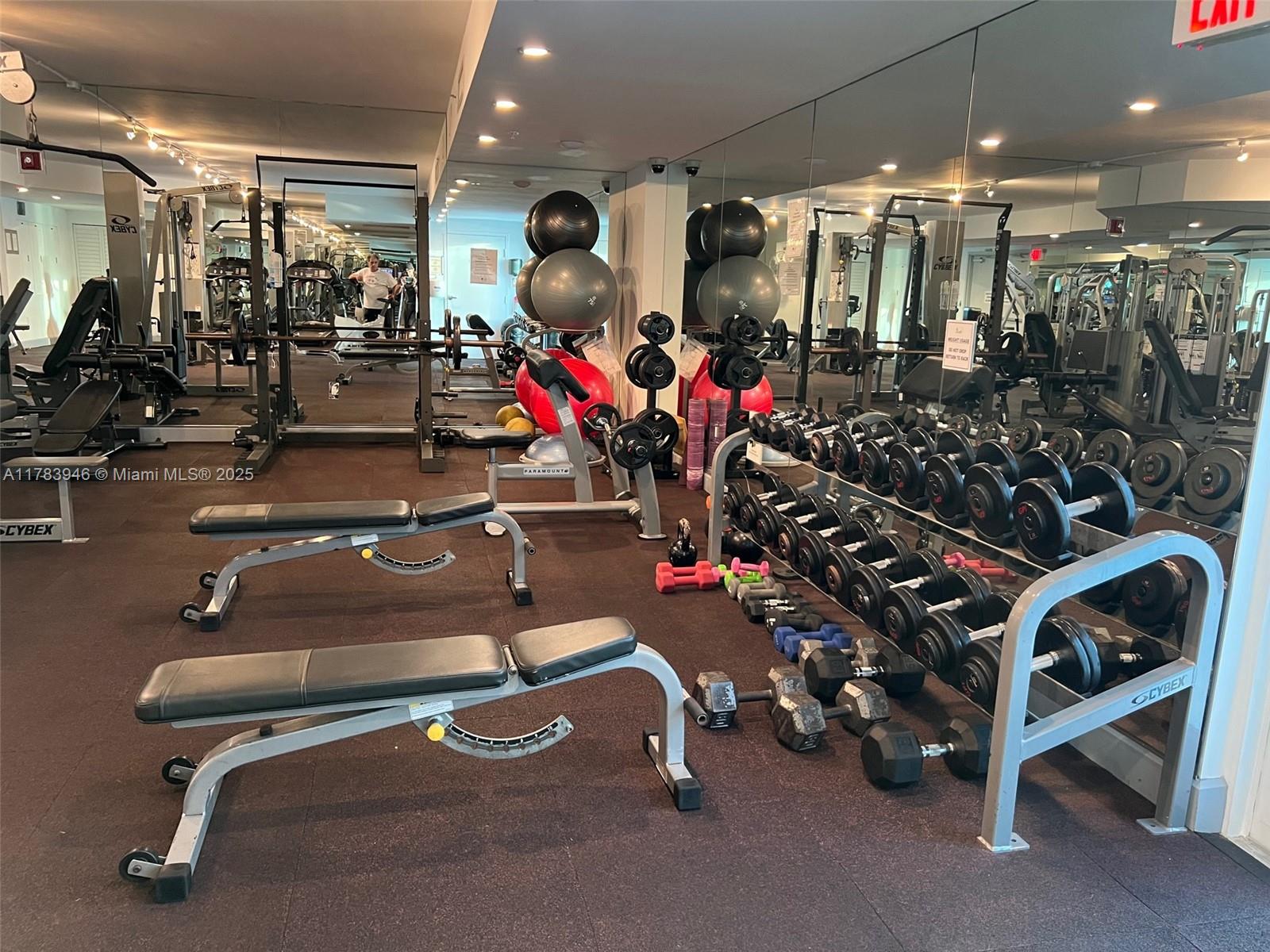 SLADE CONDO - Residential Lease