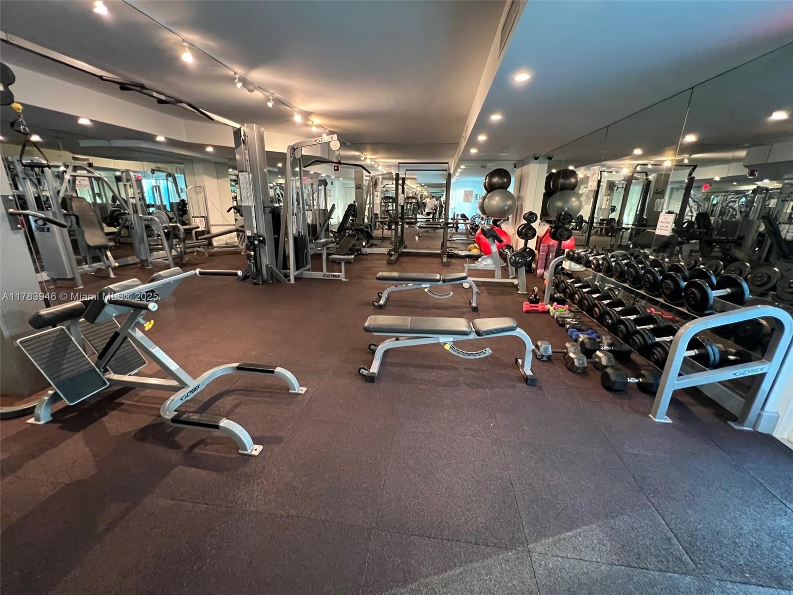 SLADE CONDO - Residential Lease