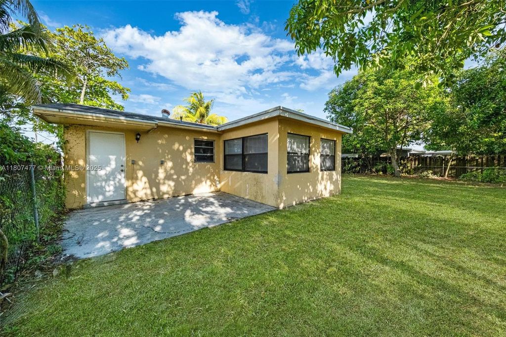 Photo of 2391 NW 63rd Ter, Sunrise, FL 33313 (MLS # A11807477)