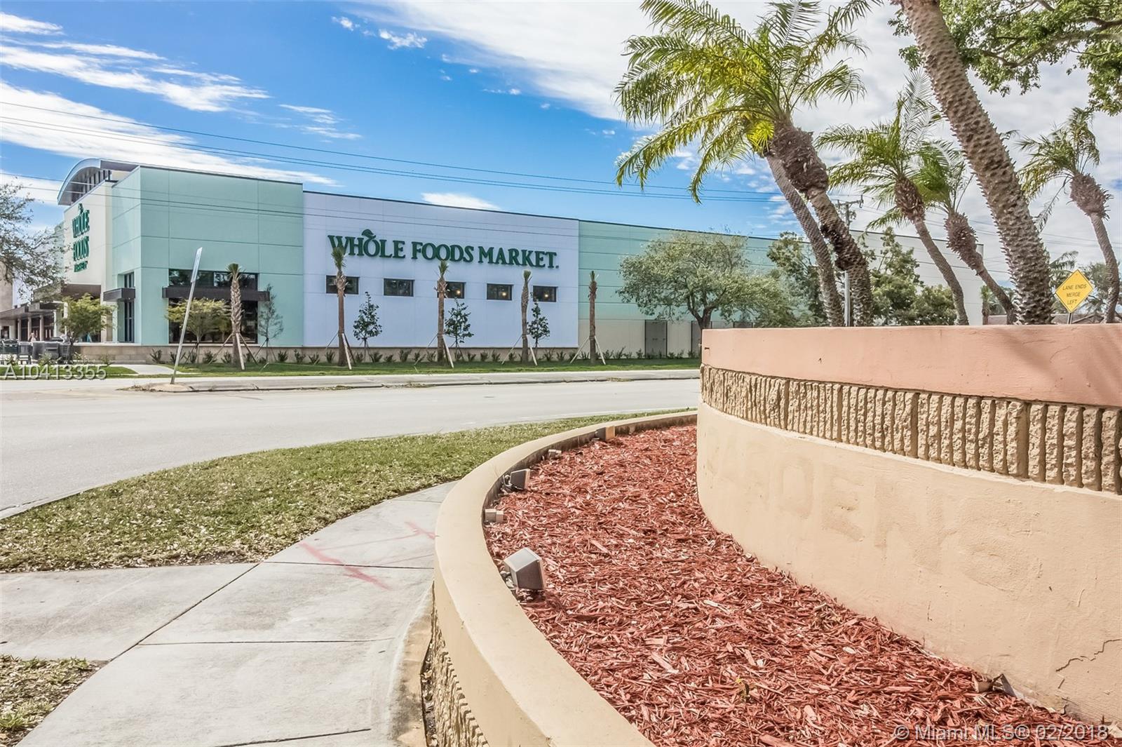 VENETIAN PALMS CONDO - Residential