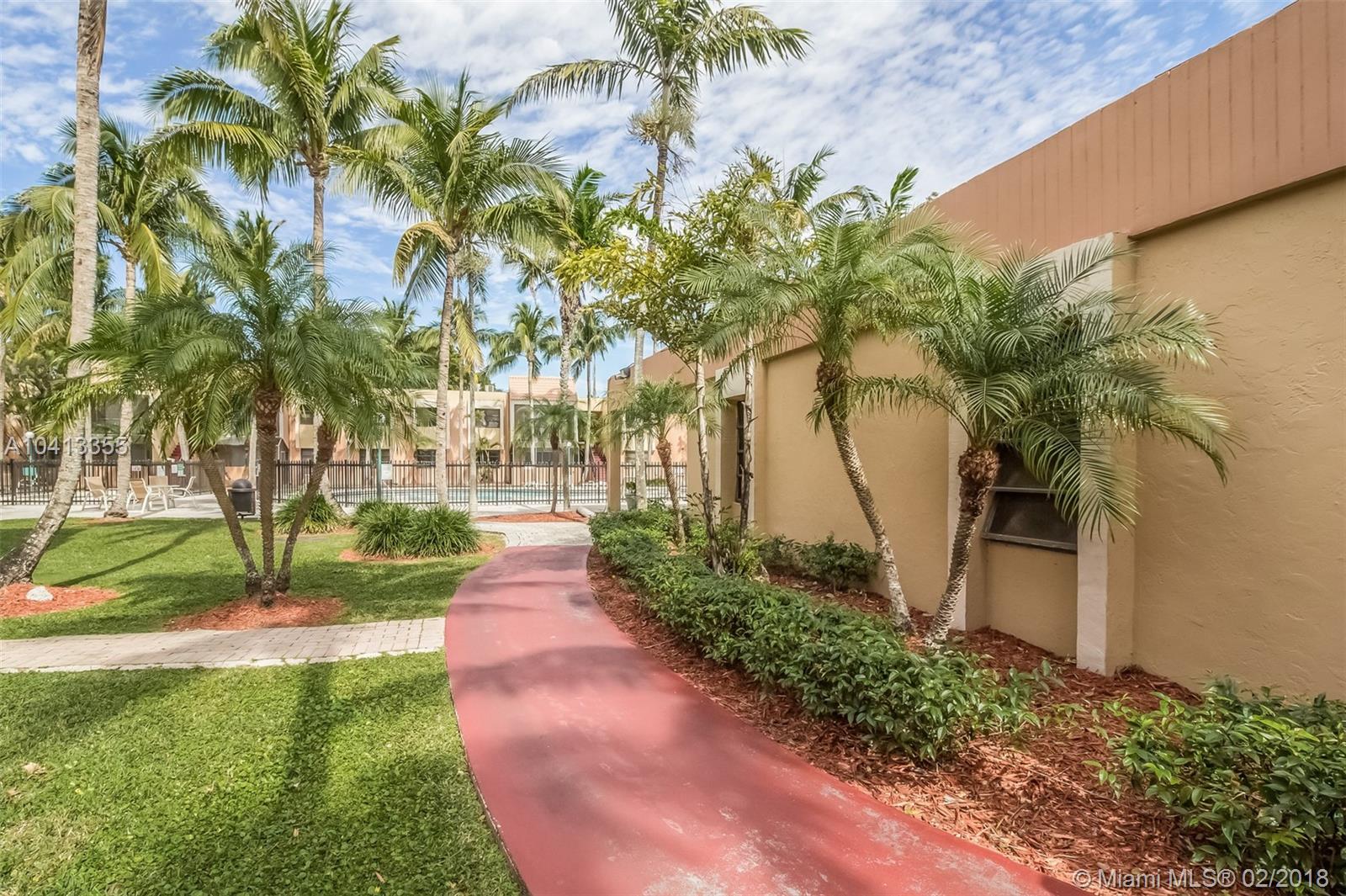 VENETIAN PALMS CONDO - Residential