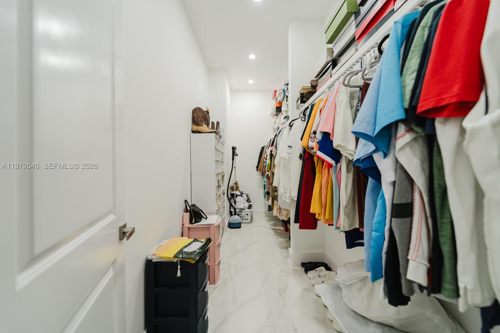 GOLDEN GATE EST UNIT 37 - Residential