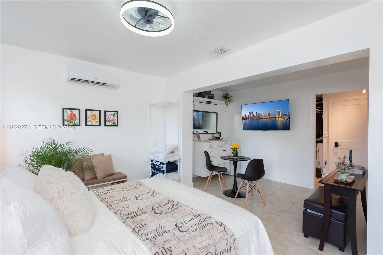 DEVON AIRE ESTATES SEC 1 - Residential