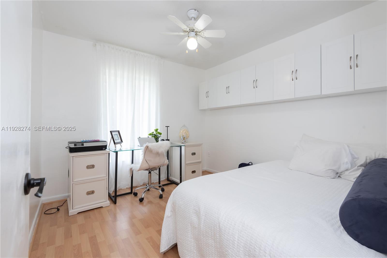 DEVON AIRE ESTATES SEC 1 - Residential