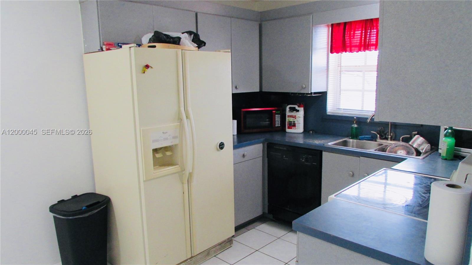 CANNONGATE 4 - Residential