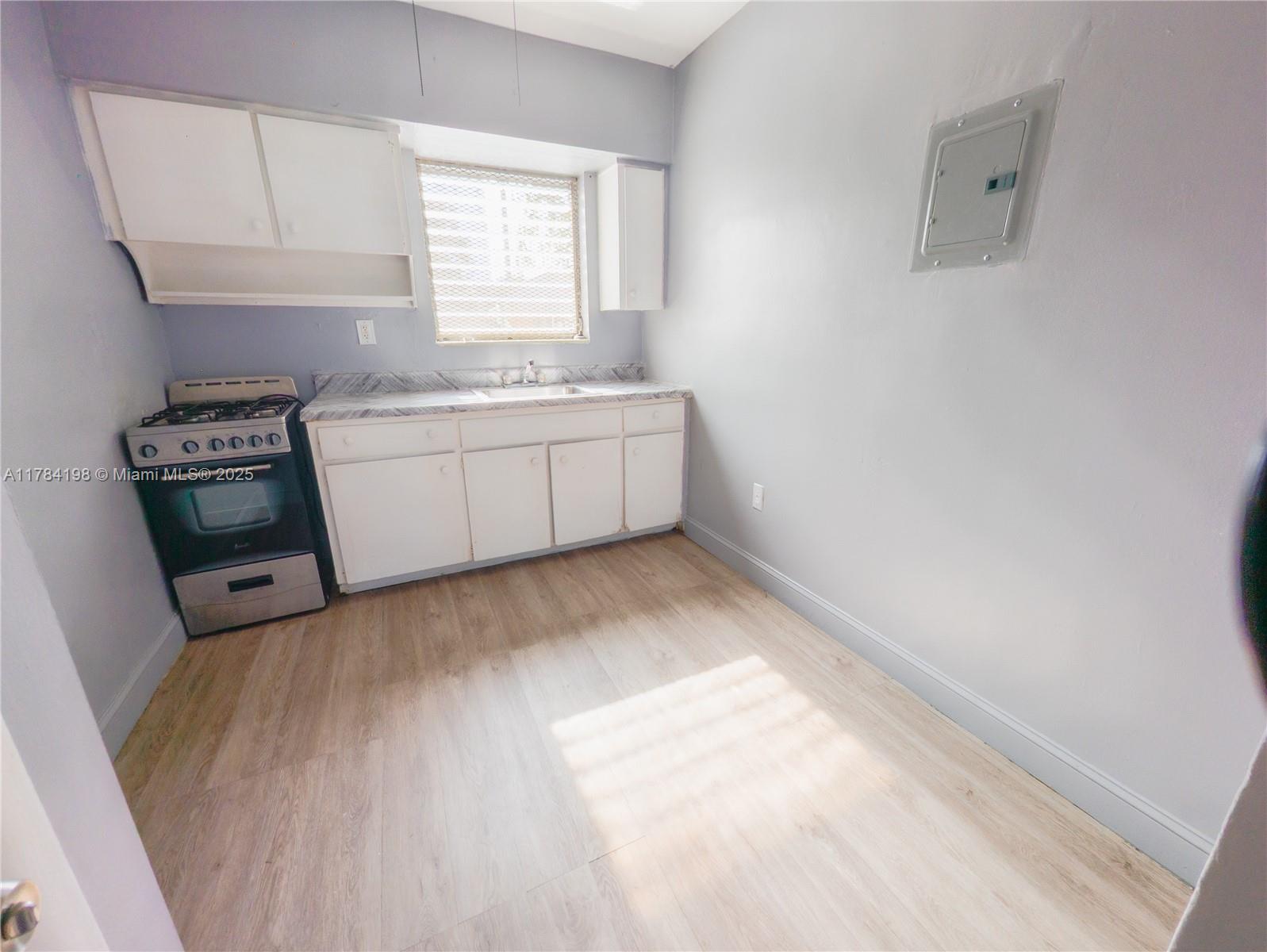 2170 NW Flagler Ter #108 108