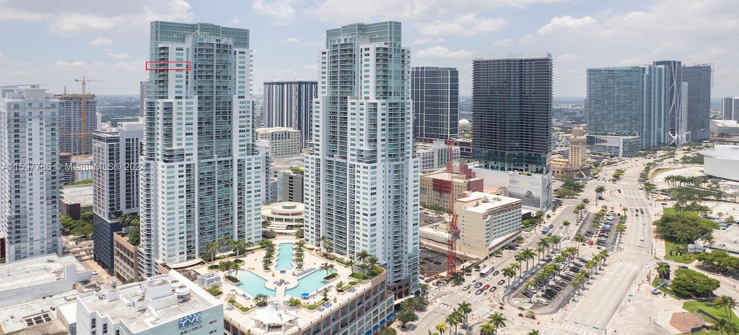 VIZCAYNE SOUTH CONDO - Residential