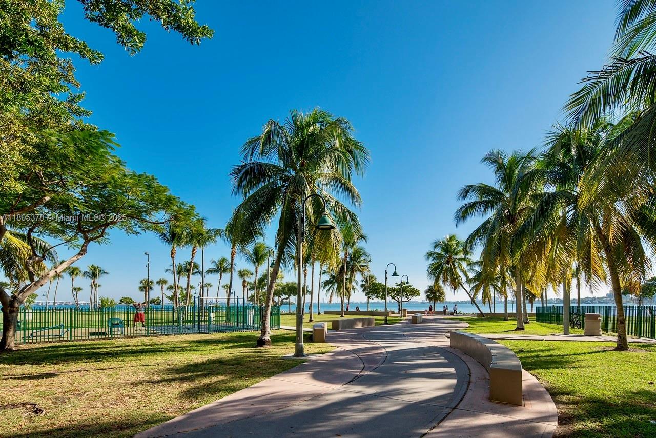 1800 CLUB CONDO - Residential