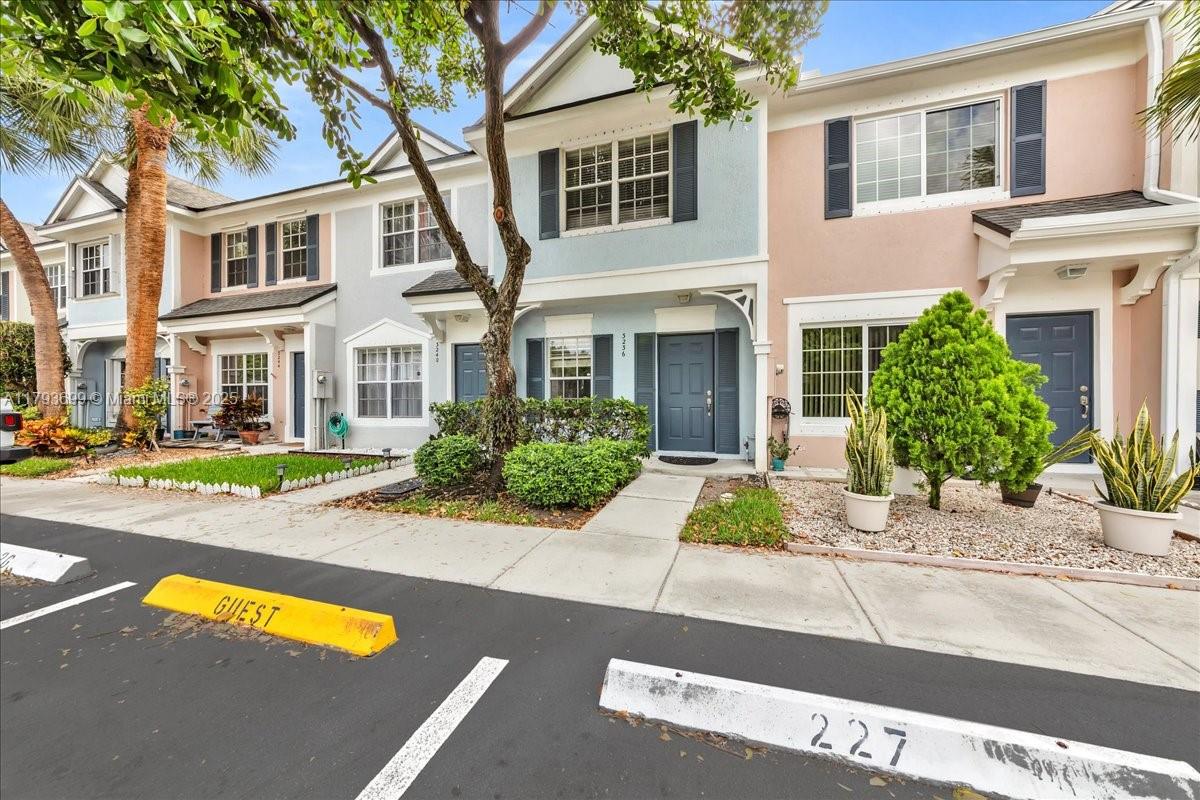 Property for Sale at 3236 Festival Dr 227, Margate, Broward County, Florida - Bedrooms: 2 
Bathrooms: 3  - $329,900