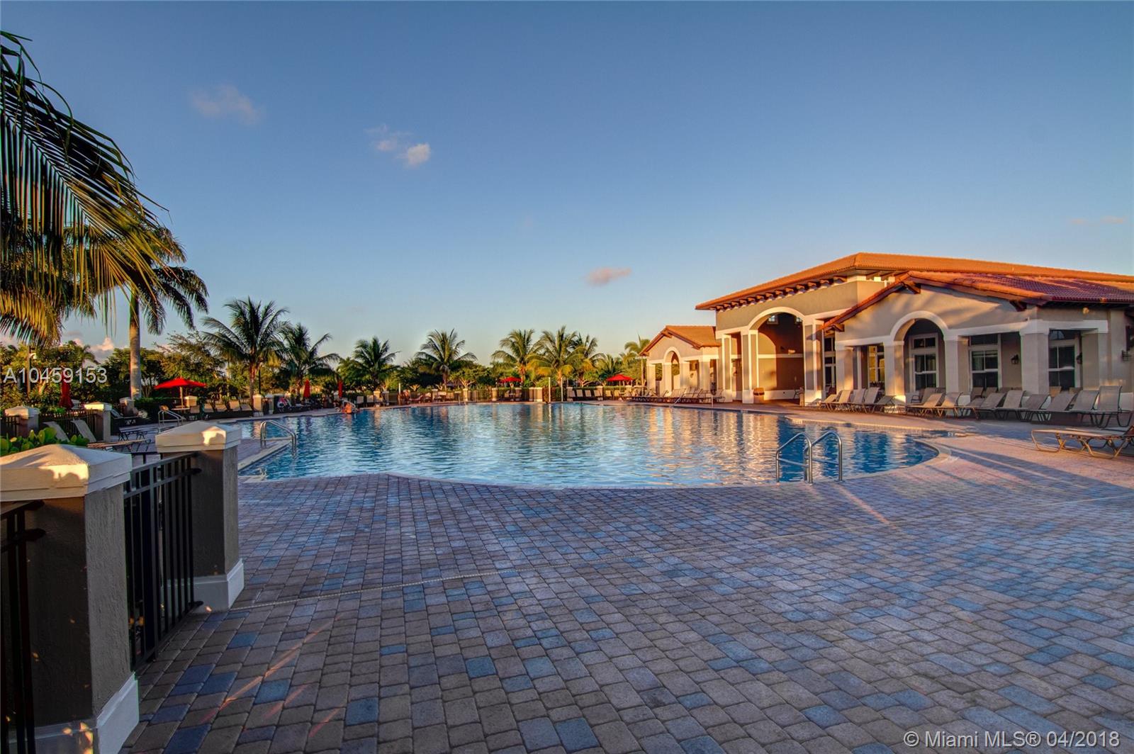 LAKES BY THE BAY CEE - Residential