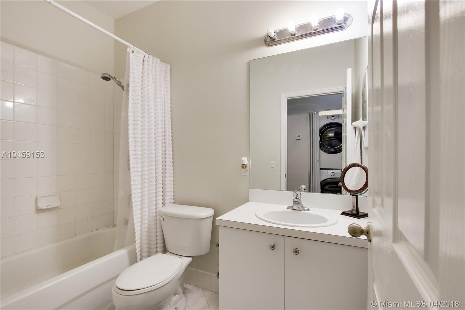 LAKES BY THE BAY CEE - Residential