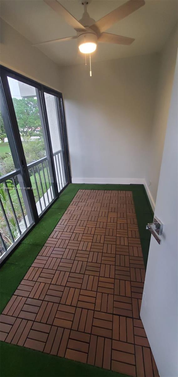 BUILDING FOUR OF RACQUET - Residential Lease