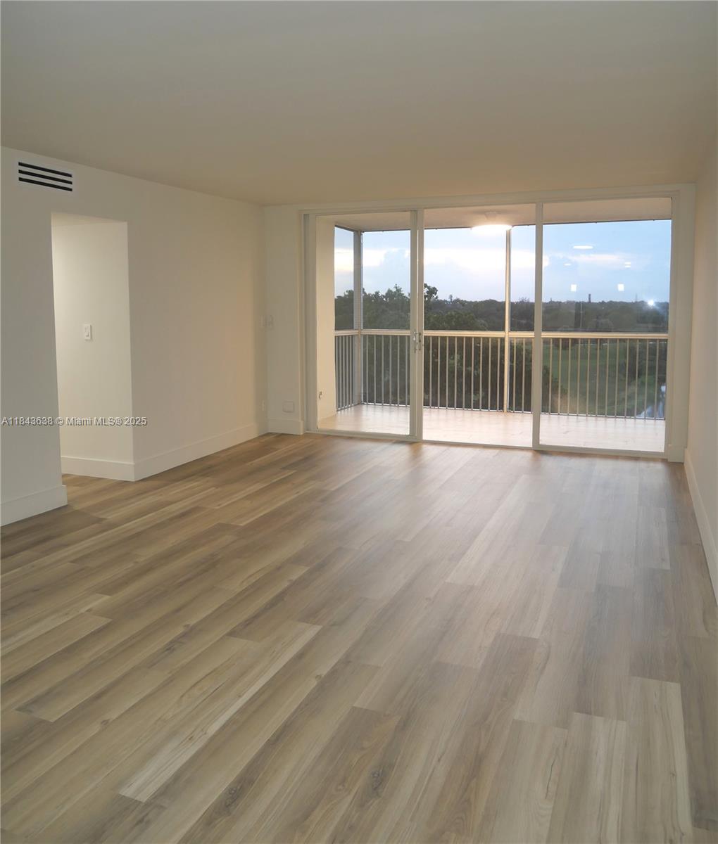 NO 51 PALM-AIRE COUNTRY C - Residential