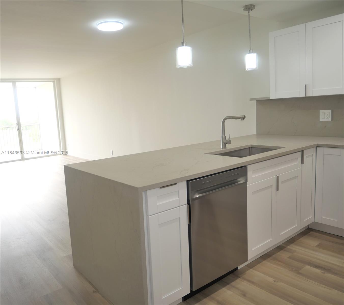 NO 51 PALM-AIRE COUNTRY C - Residential