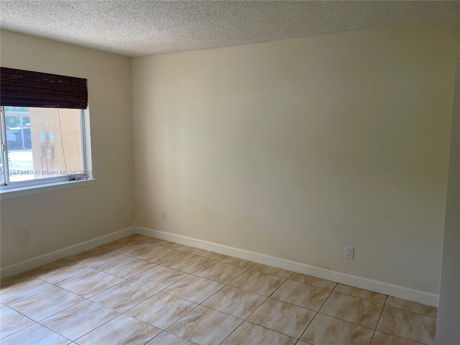 HERON POND CONDO - Residential Lease