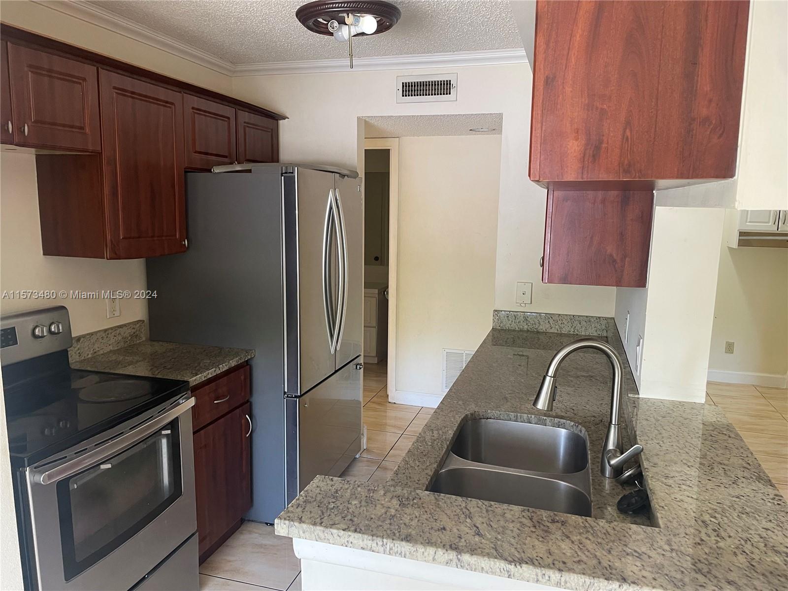 HERON POND CONDO - Residential Lease
