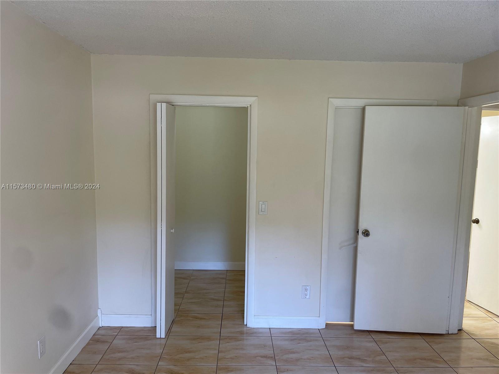 HERON POND CONDO - Residential Lease