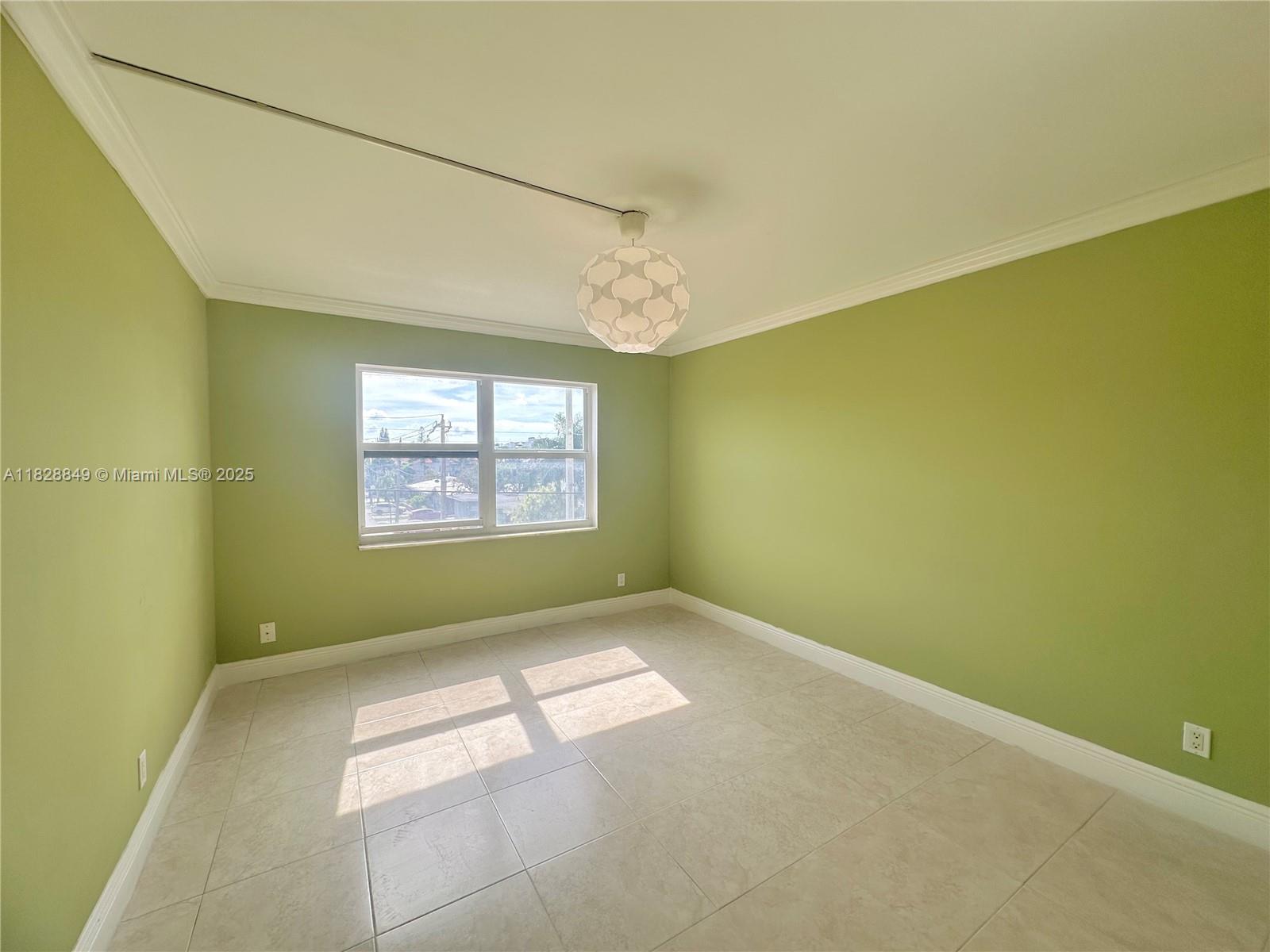 VICTORIA PARK TOWER CONDO - Residential