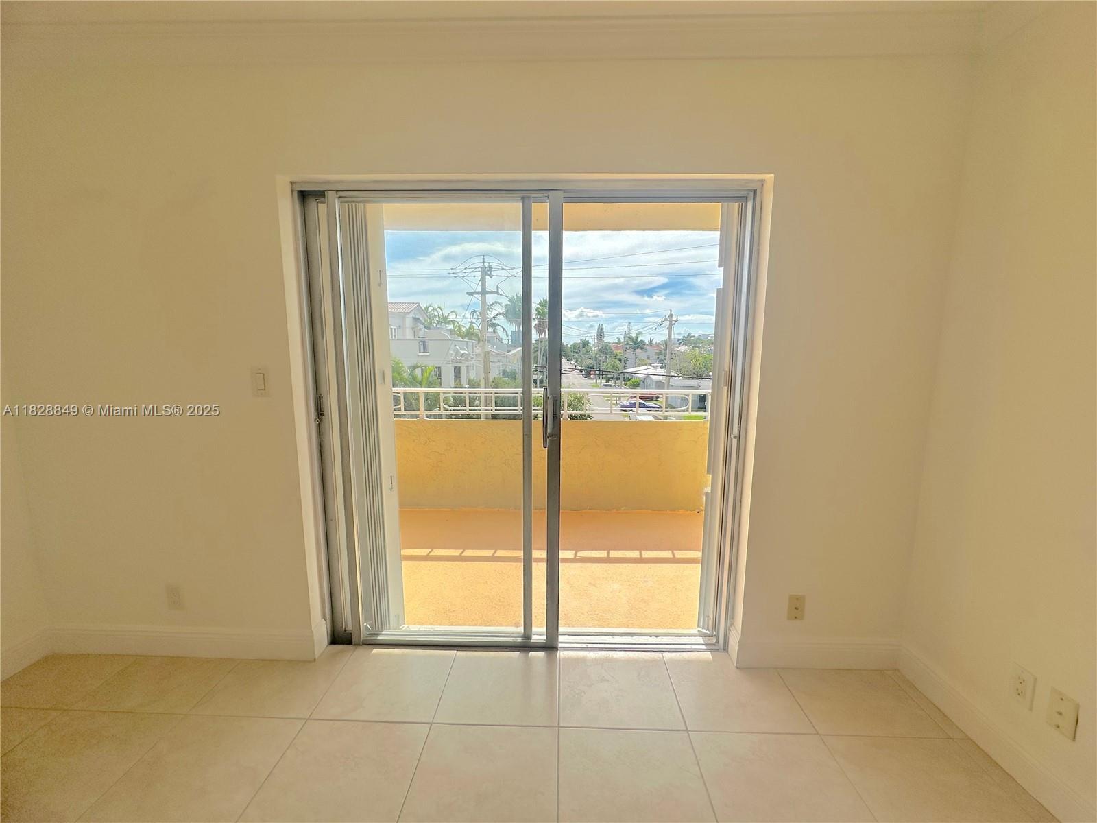 VICTORIA PARK TOWER CONDO - Residential