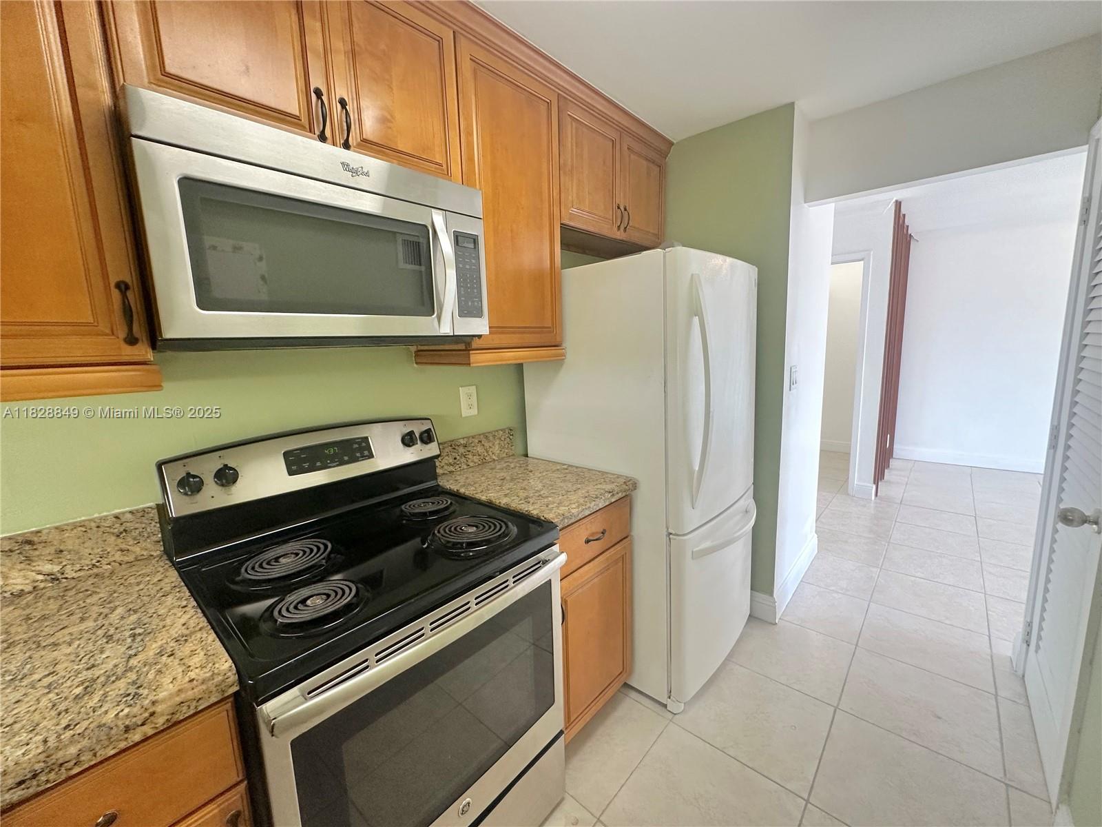 VICTORIA PARK TOWER CONDO - Residential