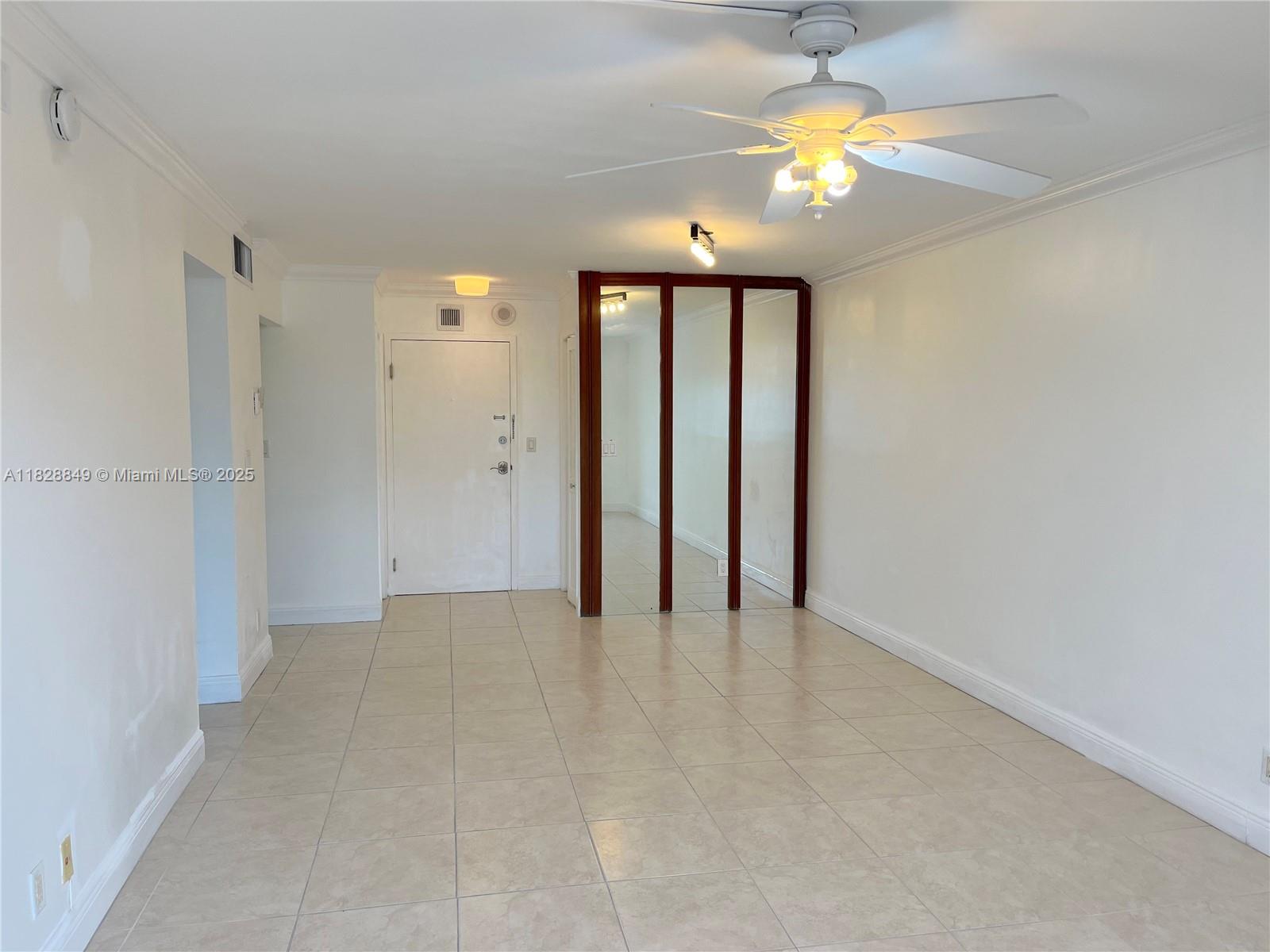 900 NE 18th Ave 304